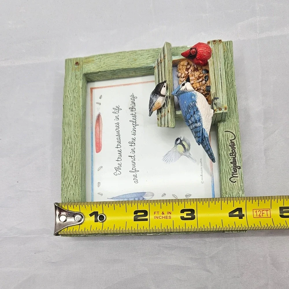 Marjolein Bastin Birds & Feeder 3D Resin Picture Green Frame  Rustic